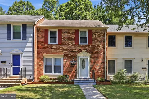 18141 Metz Dr, Germantown, MD 20874
