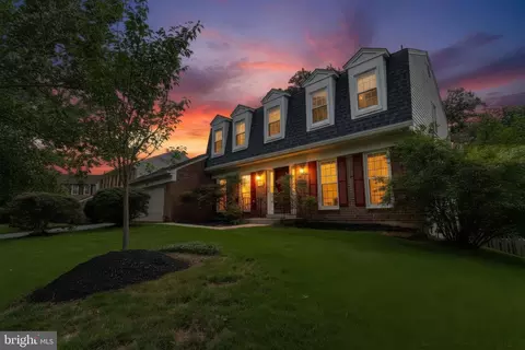 Exterior - 2206 Touchstone Ct, Silver Spring, MD 20904 photo 4 of 12