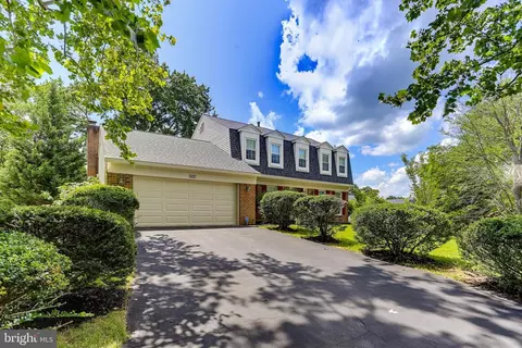 Exterior - 2206 Touchstone Ct, Silver Spring, MD 20904 photo 5 of 12