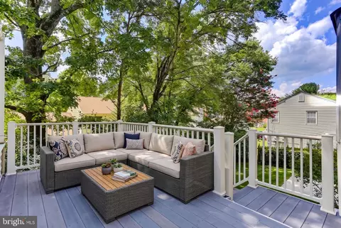 Exterior - 2206 Touchstone Ct, Silver Spring, MD 20904 photo 9 of 12