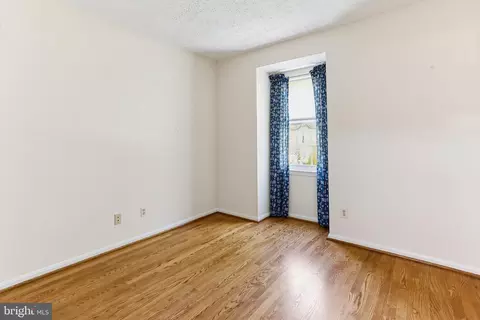 Bedroom - 2206 Touchstone Ct, Silver Spring, MD 20904 photo 7 of 9