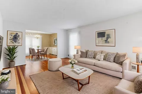 Living - 2206 Touchstone Ct, Silver Spring, MD 20904 photo 1 of 8