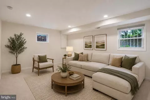 Living - 2635 Holman Ave, Silver Spring, MD 20910 photo 3 of 7