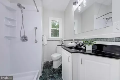 Bath - 615 Gist Ave, Silver Spring, MD 20910 photo 1 of 1