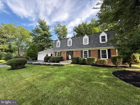4613 Hornbeam Dr, Rockville, MD 20853
