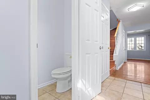 Entry Way - 2015 Featherwood St, Silver Spring, MD 20904 photo 2 of 12
