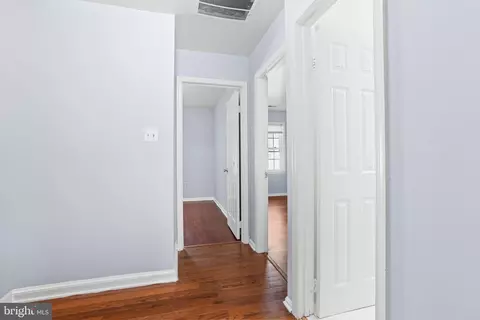 Entry Way - 2015 Featherwood St, Silver Spring, MD 20904 photo 7 of 12