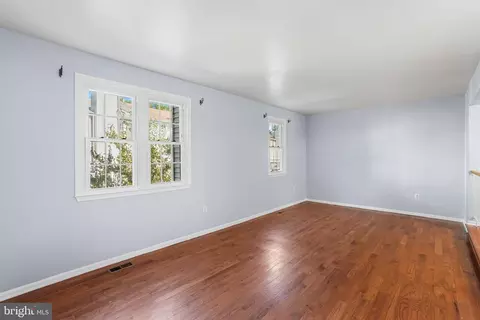 Living - 2015 Featherwood St, Silver Spring, MD 20904 photo 5 of 10
