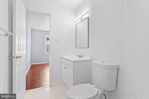 Entry Way - 2015 Featherwood St, Silver Spring, MD 20904 photo 9 of 12