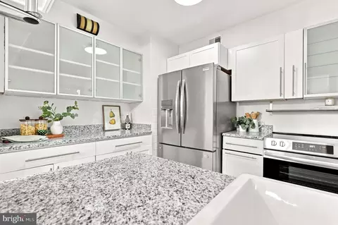 Kitchen - 710 Dryden St, Silver Spring, MD 20901 photo 3 of 4