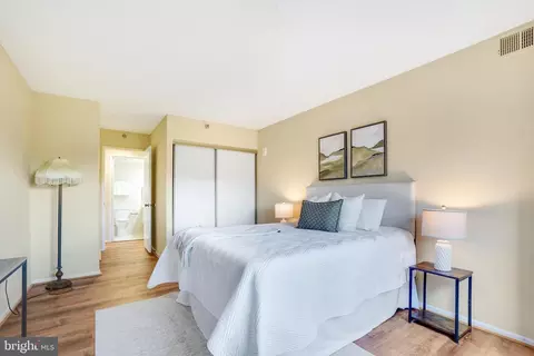 Bedroom - 15115 Interlachen Dr #3-621, Silver Spring, MD 20906 photo 4 of 5