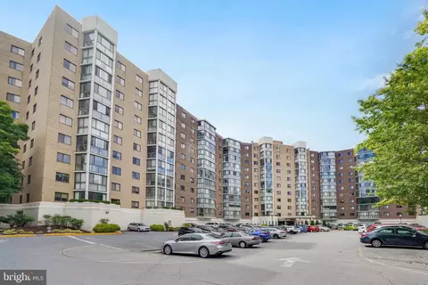 Exterior - 15115 Interlachen Dr #3-621, Silver Spring, MD 20906 photo 3 of 6
