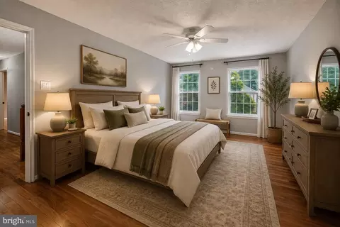 Bedroom - 8 Shipwright Ct, Gaithersburg, MD 20877 photo 1 of 4