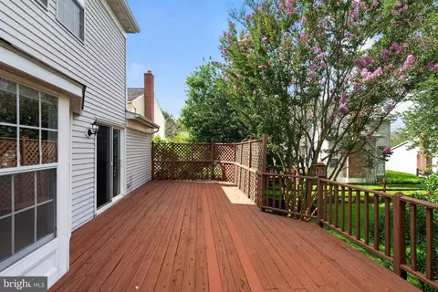 Exterior - 8 Shipwright Ct, Gaithersburg, MD 20877 photo 6 of 13