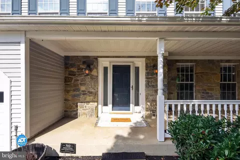 Exterior - 8 Shipwright Ct, Gaithersburg, MD 20877 photo 13 of 13