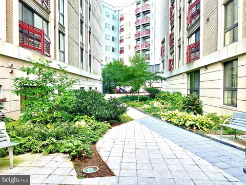 Exterior - 7923 Eastern Ave #404, Silver Spring, MD 20910 photo 3 of 3