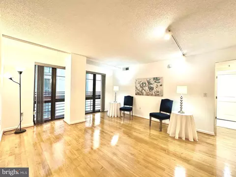 Living - 7923 Eastern Ave #404, Silver Spring, MD 20910 photo 4 of 7
