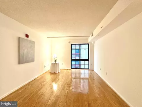 Living - 7923 Eastern Ave #404, Silver Spring, MD 20910 photo 6 of 7