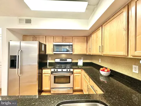 Kitchen - 7923 Eastern Ave #404, Silver Spring, MD 20910 photo 3 of 4