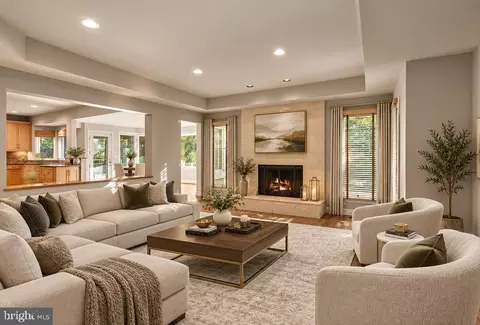 7016 Winterberry Ln, Bethesda, MD 20817