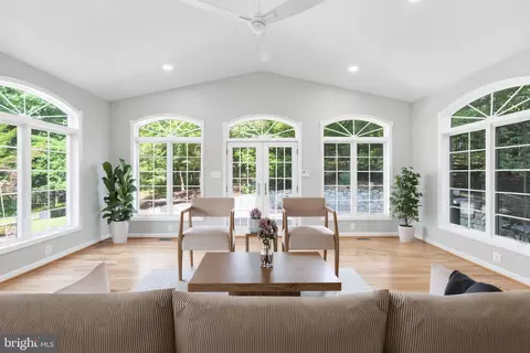 Living - 14303 Northwyn Dr, Silver Spring, MD 20904 photo 12 of 14