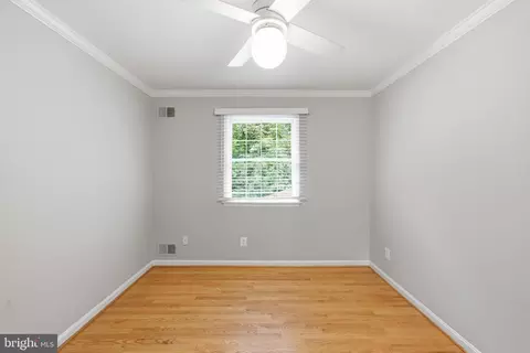 Bedroom - 14303 Northwyn Dr, Silver Spring, MD 20904 photo 6 of 10