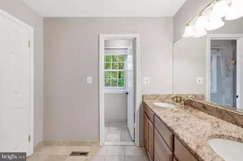 Entry Way - 14303 Northwyn Dr, Silver Spring, MD 20904 photo 2 of 2