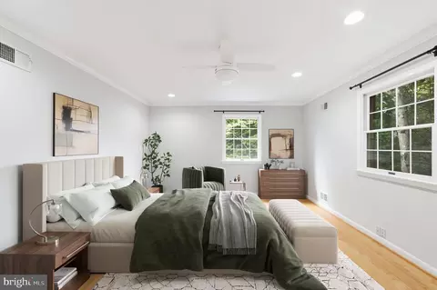 Bedroom - 14303 Northwyn Dr, Silver Spring, MD 20904 photo 2 of 10