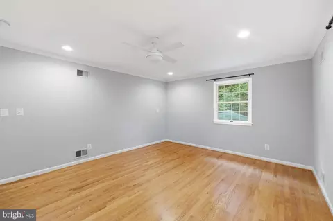 Bedroom - 14303 Northwyn Dr, Silver Spring, MD 20904 photo 3 of 10