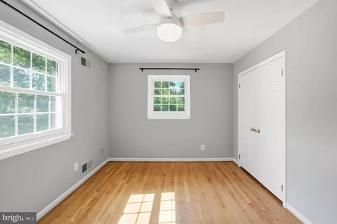 Bedroom - 14303 Northwyn Dr, Silver Spring, MD 20904 photo 8 of 10