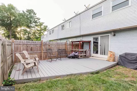 Exterior - 17673 Kohlhoss Rd, Poolesville, MD 20837 photo 2 of 4