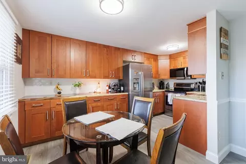 Kitchen - 17673 Kohlhoss Rd, Poolesville, MD 20837 photo 1 of 2