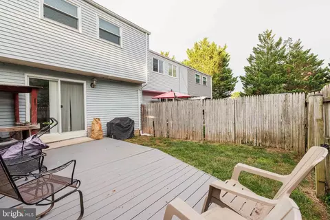 Exterior - 17673 Kohlhoss Rd, Poolesville, MD 20837 photo 3 of 4