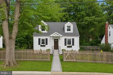 Exterior - 10419 Grandin Rd, Silver Spring, MD 20902 photo 9 of 9