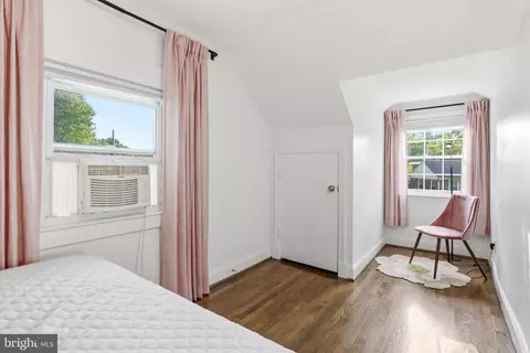 Bedroom - 10419 Grandin Rd, Silver Spring, MD 20902 photo 6 of 9