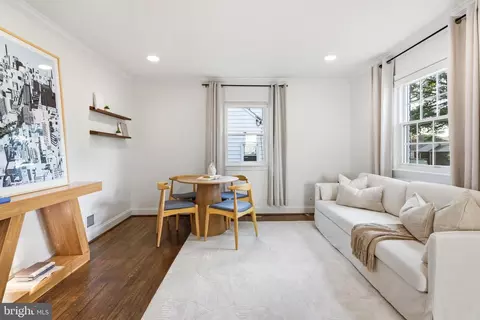 Living - 10419 Grandin Rd, Silver Spring, MD 20902 photo 1 of 3