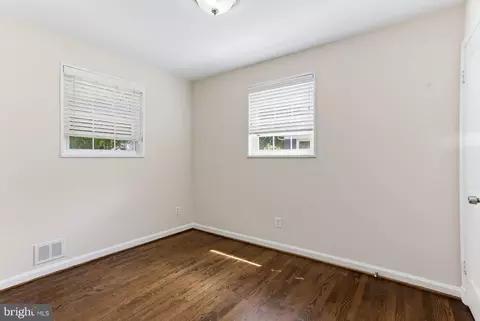 Bedroom - 11517 Soward Dr, Silver Spring, MD 20902 photo 5 of 6