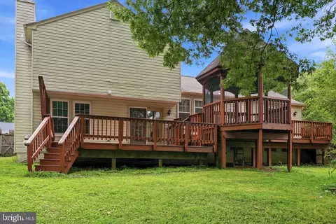 Exterior - 18007 Silver Leaf Dr, Gaithersburg, MD 20877 photo 20 of 20