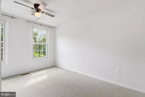 Bedroom - 18007 Silver Leaf Dr, Gaithersburg, MD 20877 photo 3 of 5
