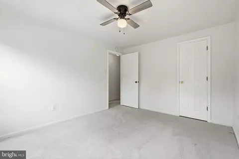 Bedroom - 18007 Silver Leaf Dr, Gaithersburg, MD 20877 photo 2 of 5