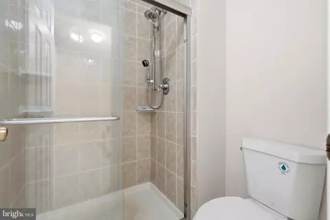 Bath - 18007 Silver Leaf Dr, Gaithersburg, MD 20877 photo 1 of 4