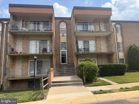 11915 Parklawn Dr #201, Rockville, MD 20852