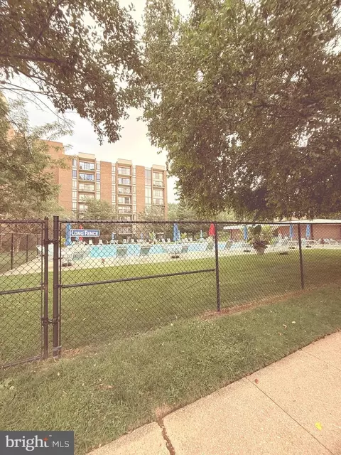 Exterior - 9903 Blundon Dr #6-101, Silver Spring, MD 20902 photo 3 of 6