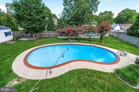 Exterior - 19205 Walters Ave, Poolesville, MD 20837 photo 11 of 25