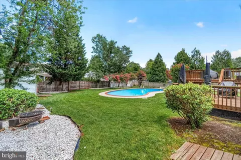 Other - 19205 Walters Ave, Poolesville, MD 20837 photo 2 of 31