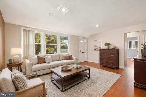 Living - 12912 Georgia Ave, Silver Spring, MD 20906 photo 1 of 1