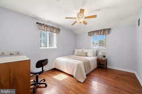 Bedroom - 12912 Georgia Ave, Silver Spring, MD 20906 photo 2 of 4