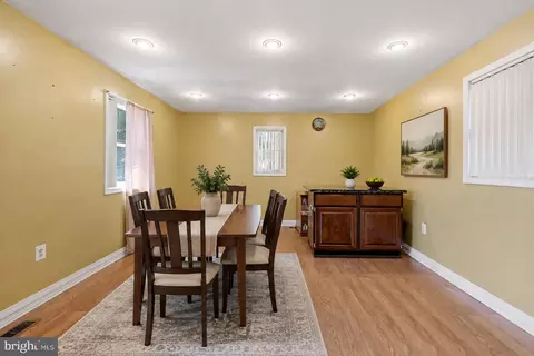 Dining - 12912 Georgia Ave, Silver Spring, MD 20906 photo 2 of 2