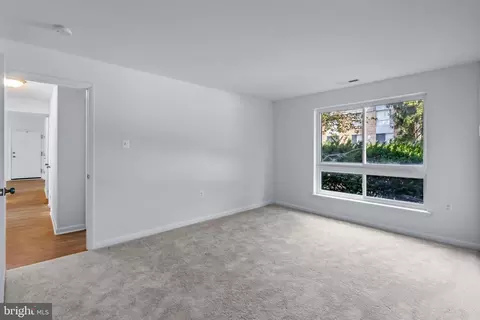 Living - 3934 Bel Pre Rd #3934-3, Silver Spring, MD 20906 photo 4 of 4