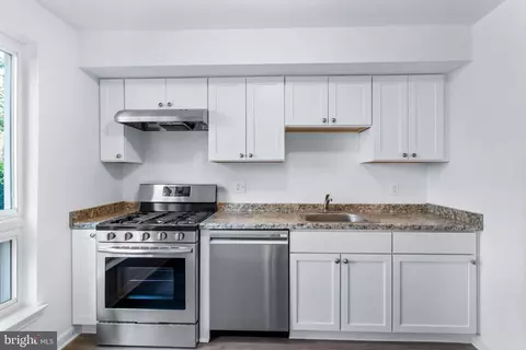 Kitchen - 3934 Bel Pre Rd #3934-3, Silver Spring, MD 20906 photo 3 of 3
